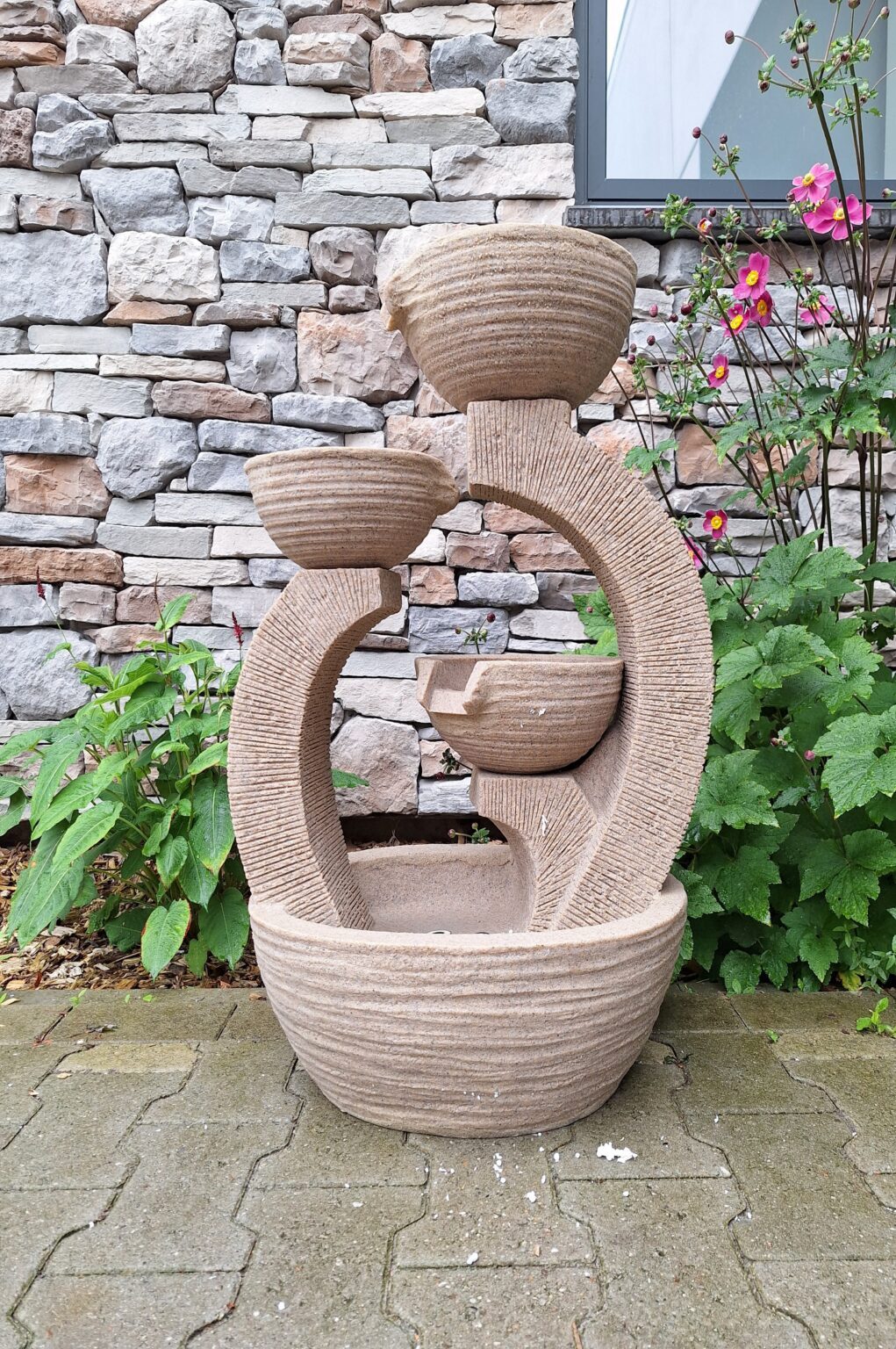 Waterval - Fontein - Waterornament - 80cm hoog - met 3 schalen - inclusief pomp en verlichting