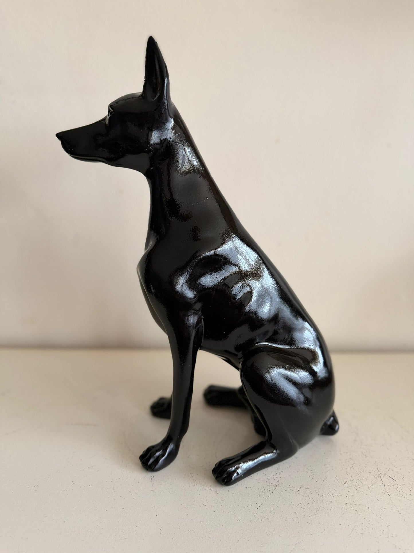 Stijlvolle Dobermann (40cm hoog)