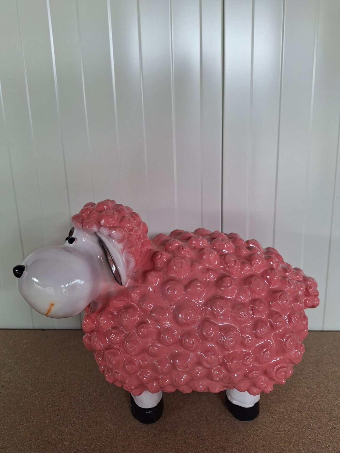 Bol schaapje in diverse kleuren (40cm lang)