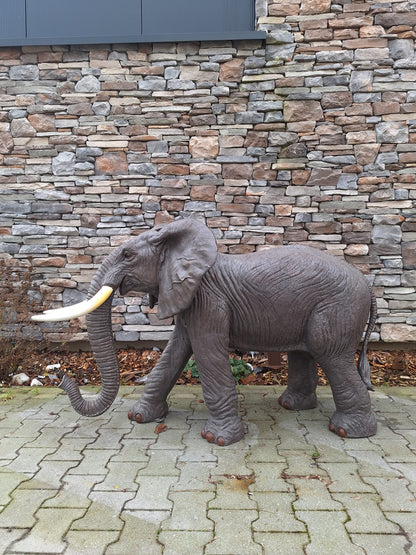 Olifant levensecht (170cm lang) NIeuw !!! 2 modellen