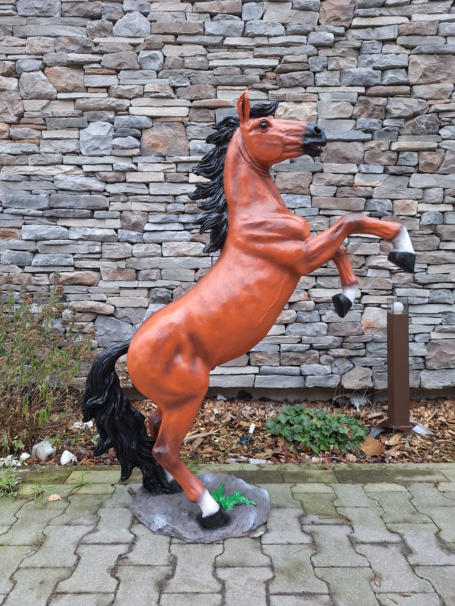 Paard - Steigerend paard - Links of rechts - 145cm hoog