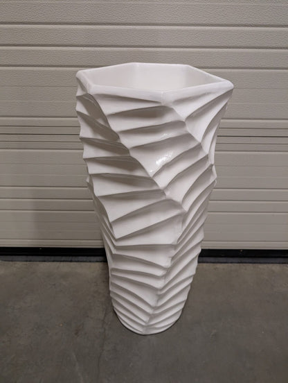 Mooie grote vazen - model H-line - 75 of 95 cm wit of zwart