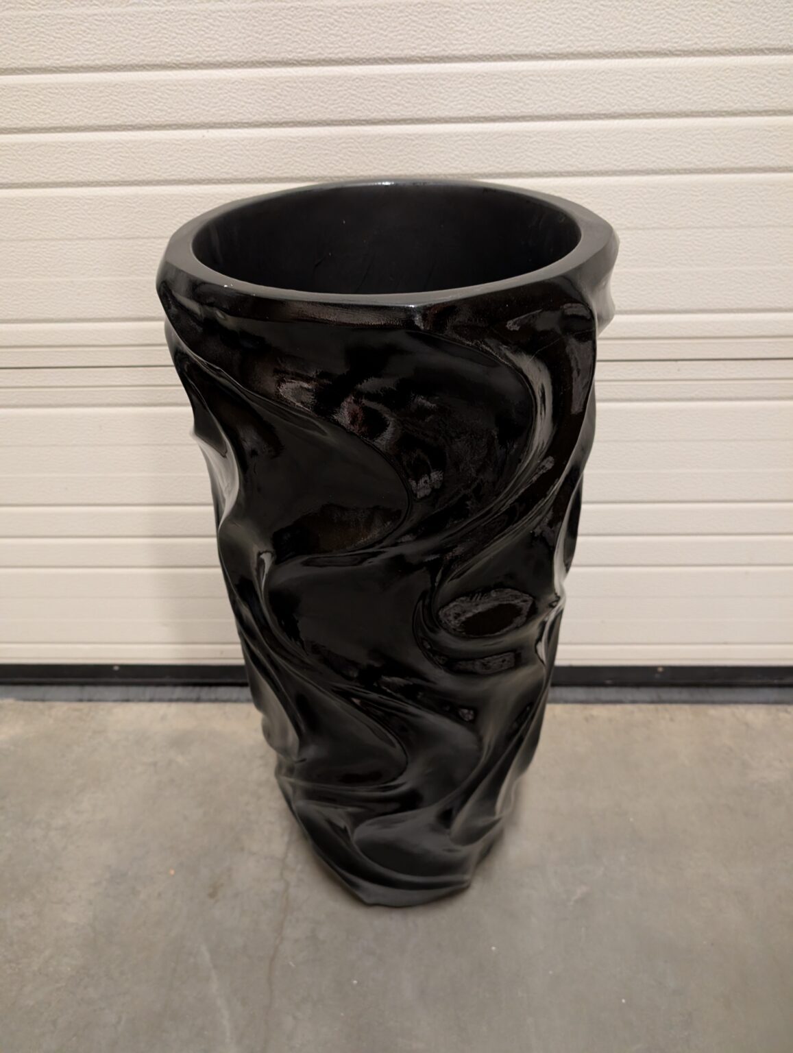 Mooie grote vazen - model S-line - 75 of 95 cm wit of zwart
