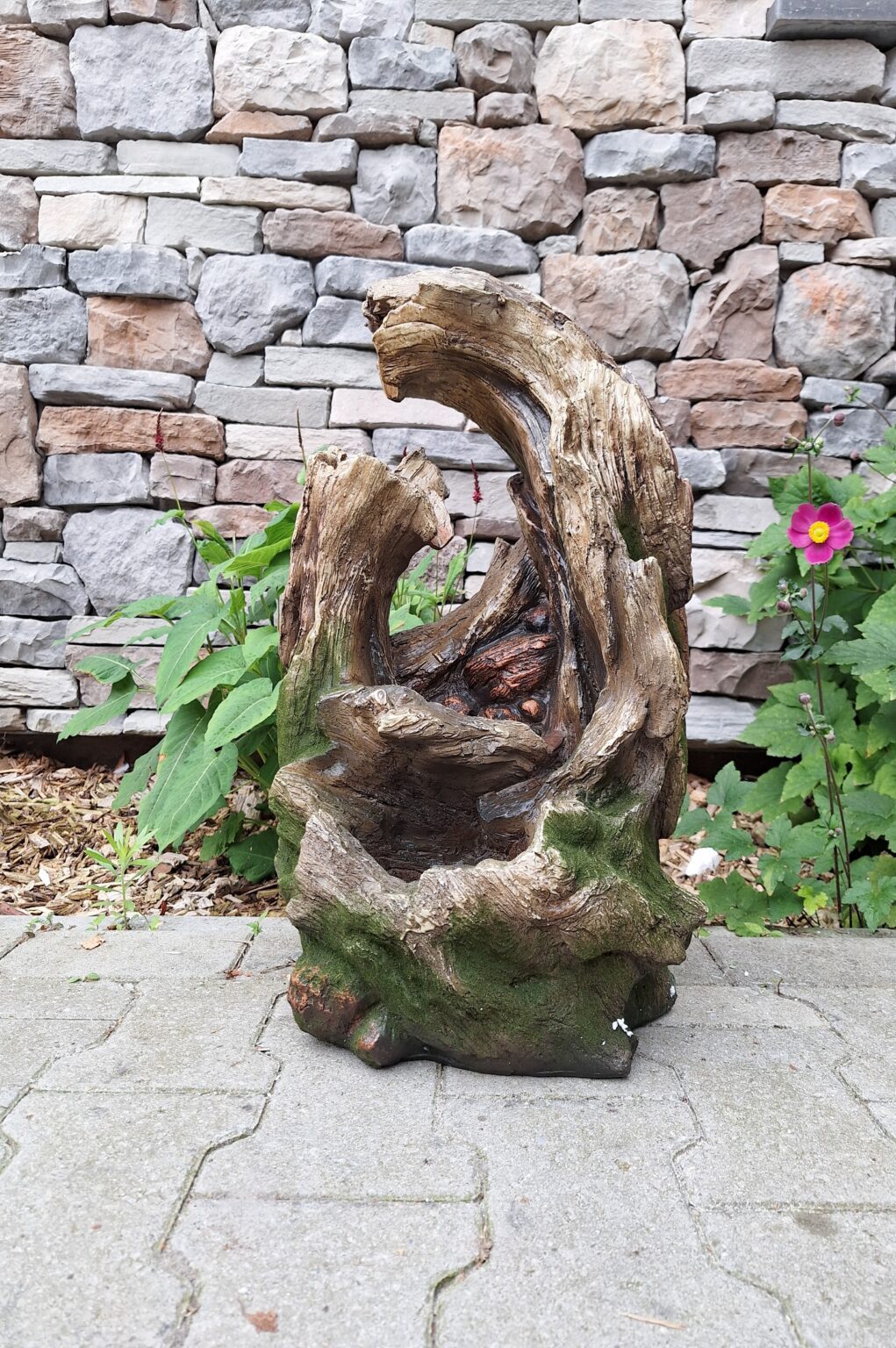 Waterval - Fontein - Waterornament - 60cm hoog - boom model - inclusief pomp en verlichting