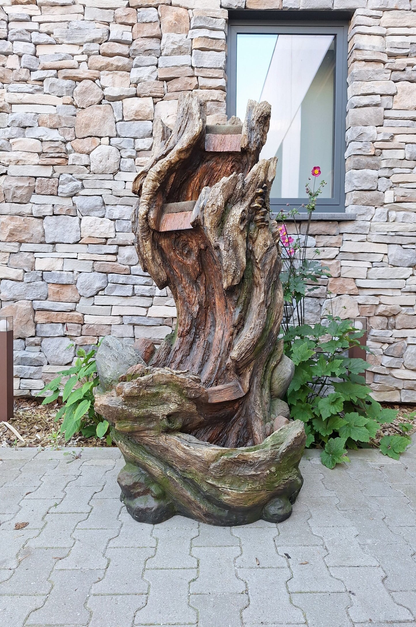 Waterval - Waterornament - 160cm hoog - boom model - inclusief pomp en verlichting