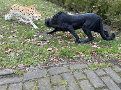 Panter - jachtluipaard - staand - 130cm lang
