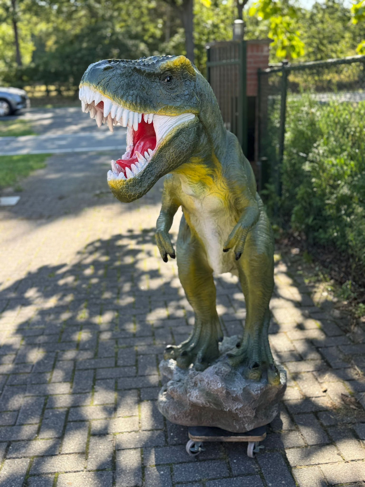 Dinosaurus serie - Dinosaurus - T-Rex - 135cm hoog en 200cm lang toegevoegd
