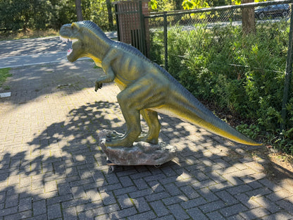 Dinosaurus serie - Dinosaurus - T-Rex - 135cm hoog en 200cm lang toegevoegd