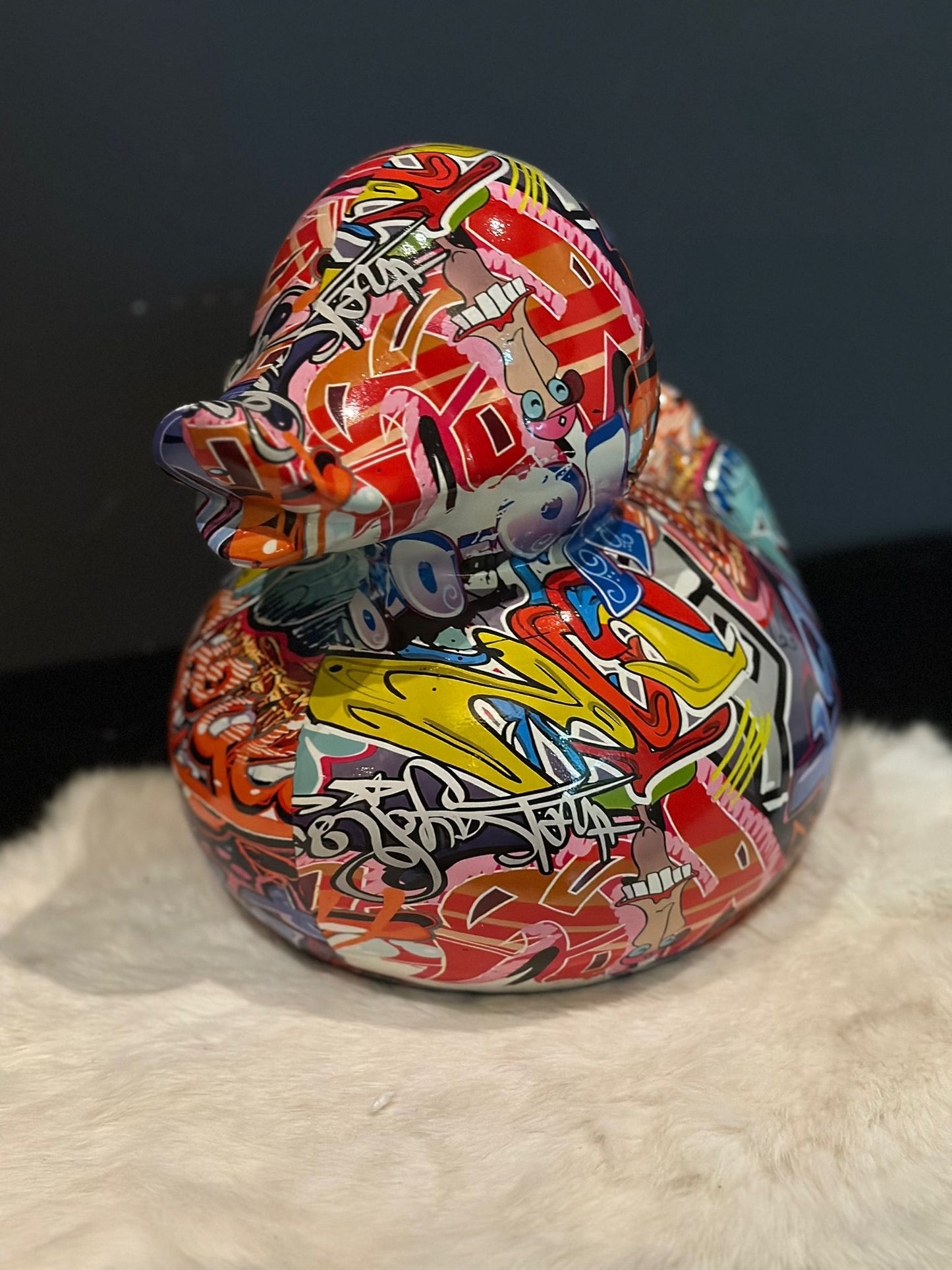 Streetart Eend - Bad eend - Duck - (25cm hoog)