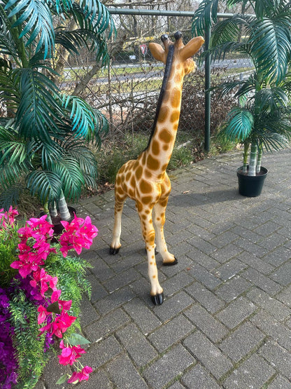 Giraf- staand - 120 cm hoog - Originele kleur