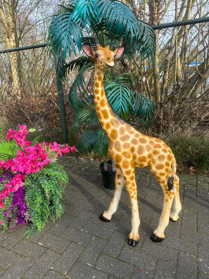 Giraf- staand - 120 cm hoog - Originele kleur