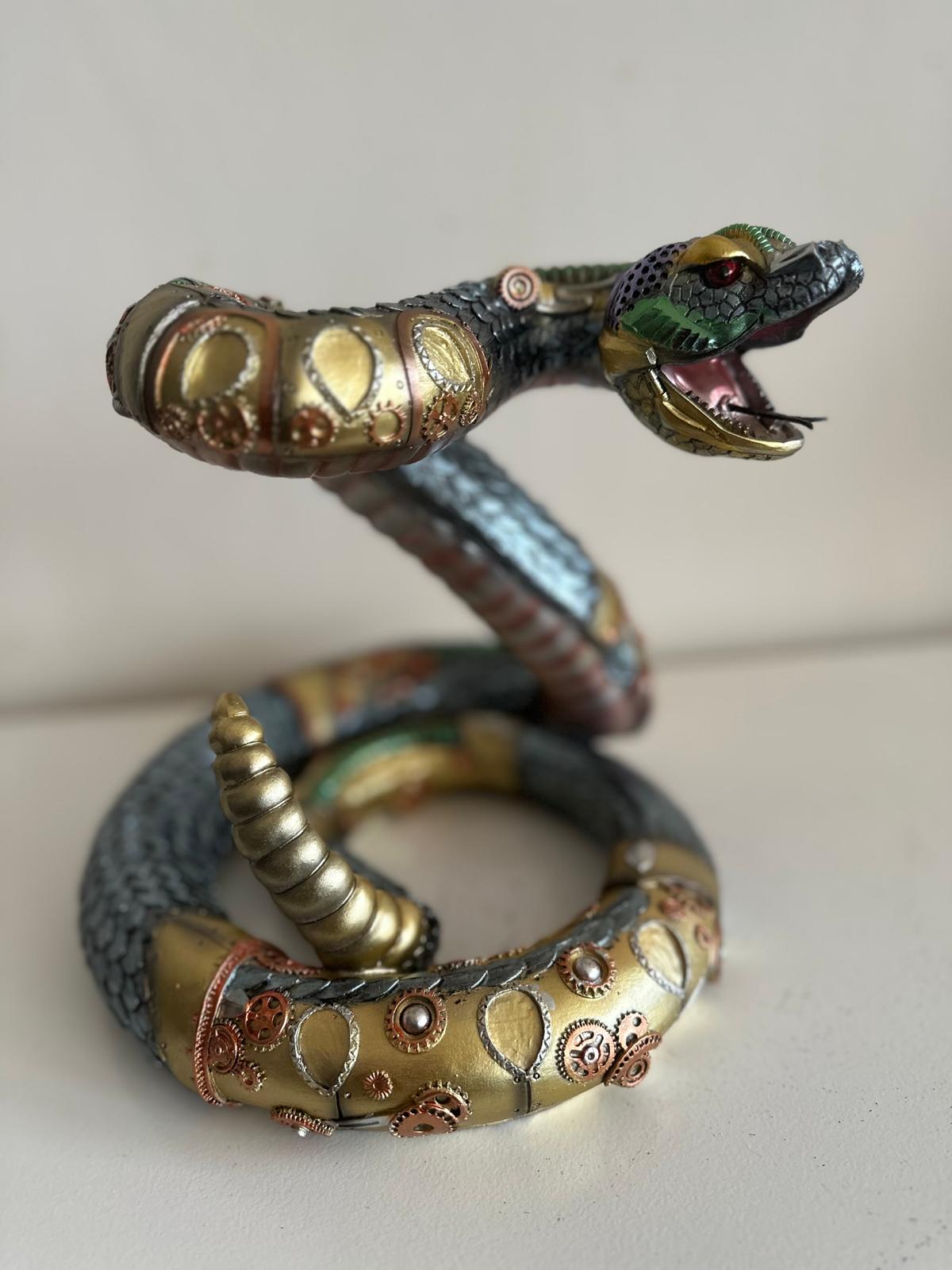 Steampunk - Reptiel - Slang - Ratelslang - 25cm hoog