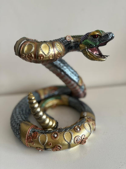 Steampunk - Reptiel - Slang - Ratelslang - 25cm hoog