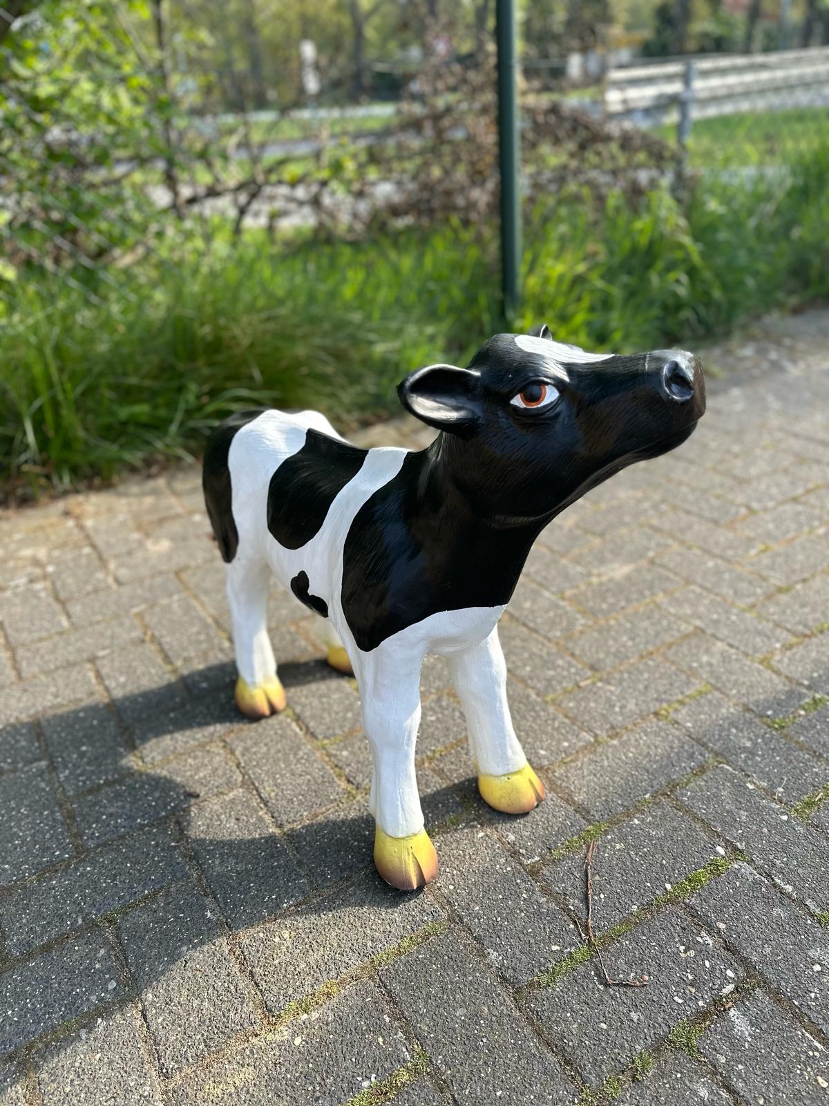 Kalfje omhoog kijkend (60cm hoog)