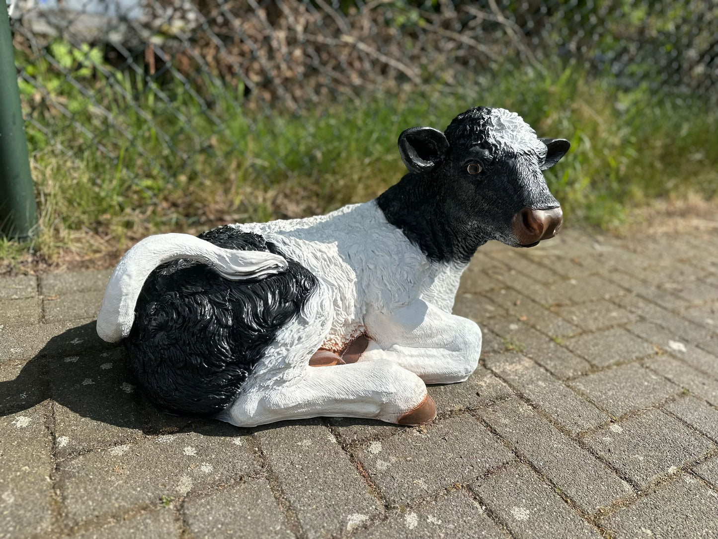 Koe Kalfje ruw zwart/wit (liggend) 37cm hoog