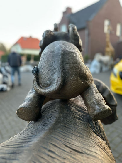 Olifant - Levensechte Olifant - met baby Olifant- 200cm lang - originele kleur.