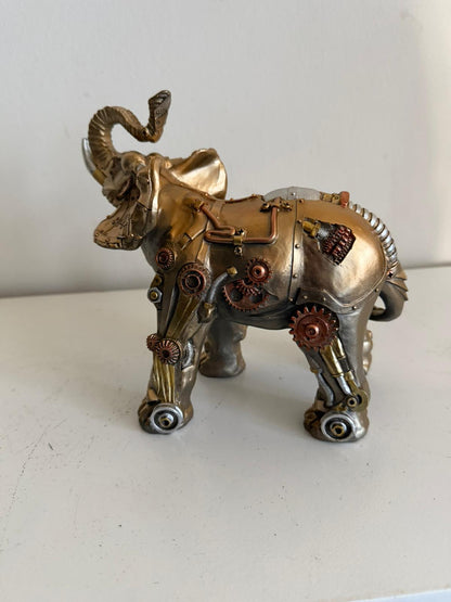 Steampunk - Dieren - Olifant- staand - 25cm hoog