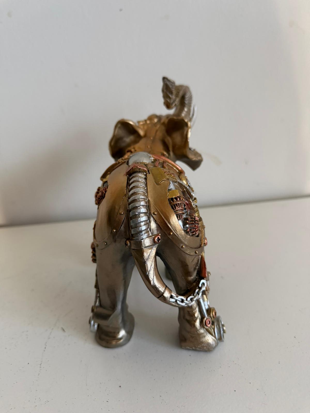Steampunk - Dieren - Olifant- staand - 25cm hoog