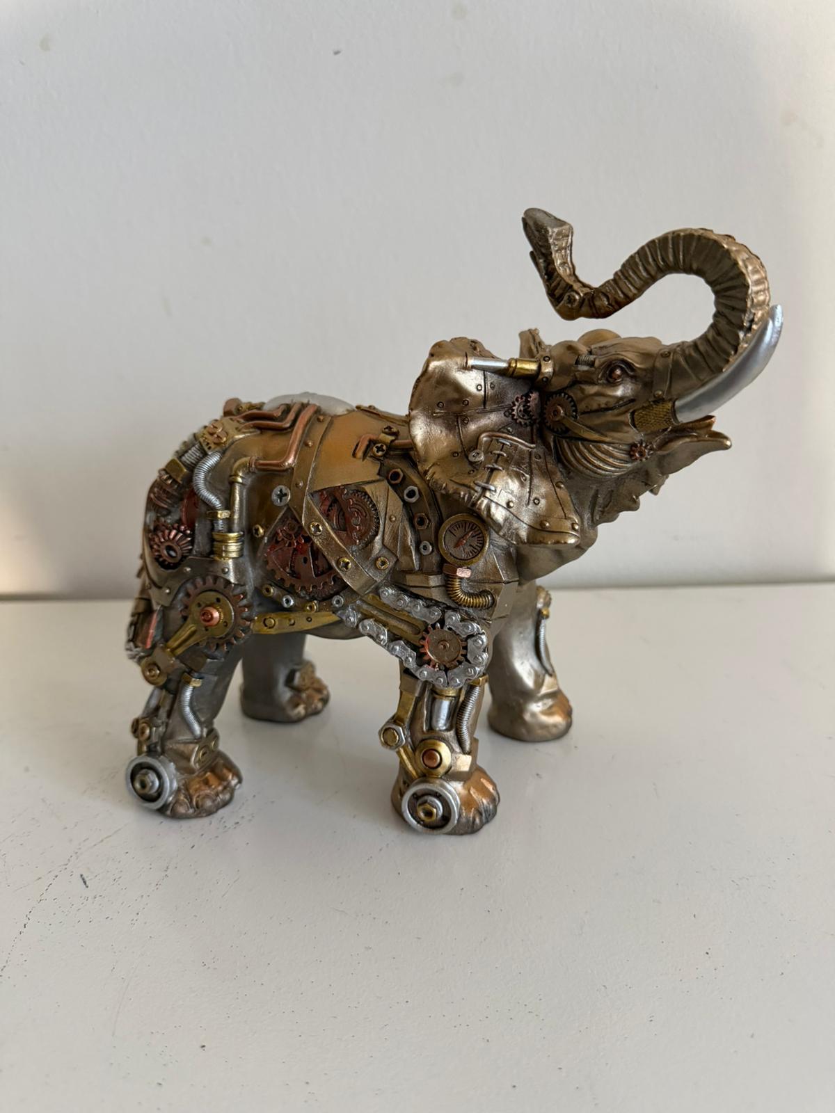 Steampunk - Dieren - Olifant- staand - 25cm hoog
