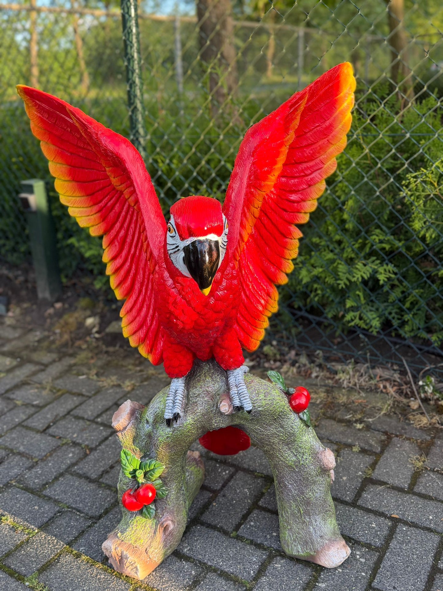 Papegaai - Papegaaien - op boomstronk - 100cm hoog - verschillende kleuren