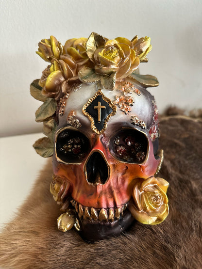 Skulls - Skull decoratie - Gele rozen - Rozen - Bloemen