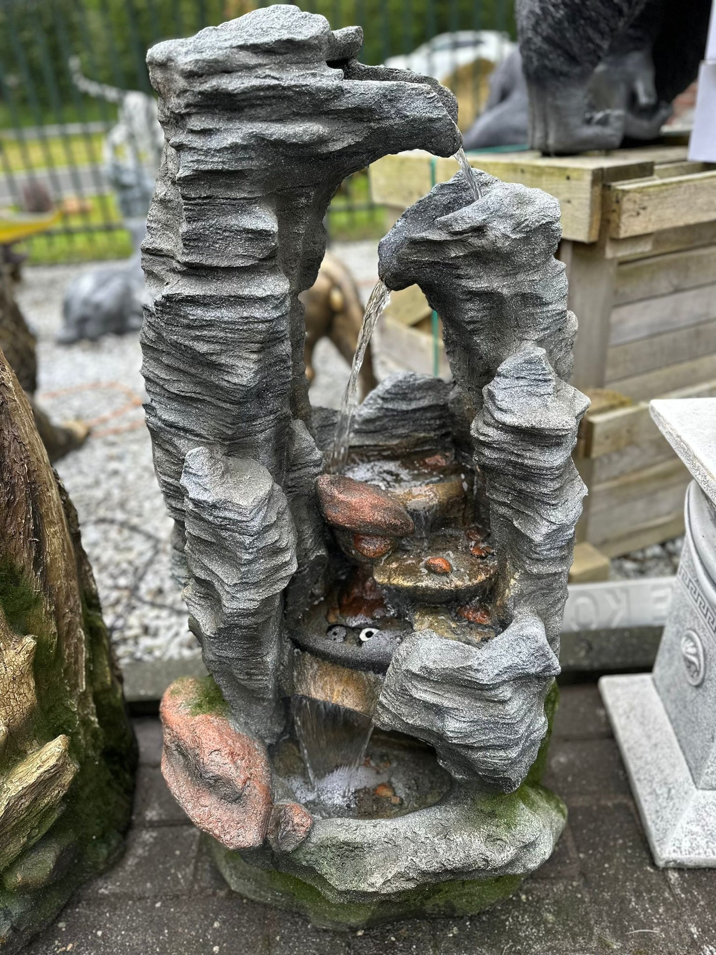 Waterval - Fontein - Waterornament - 102cm - Rots model - inclusief pomp en verlichting