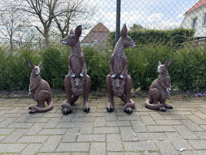 Kangoeroe - Wallaby - originele kleur - 90cm hoog - met baby