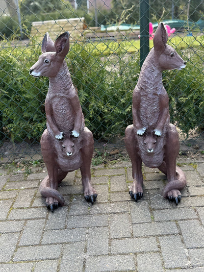 Kangoeroe - Wallaby - originele kleur - 90cm hoog - met baby