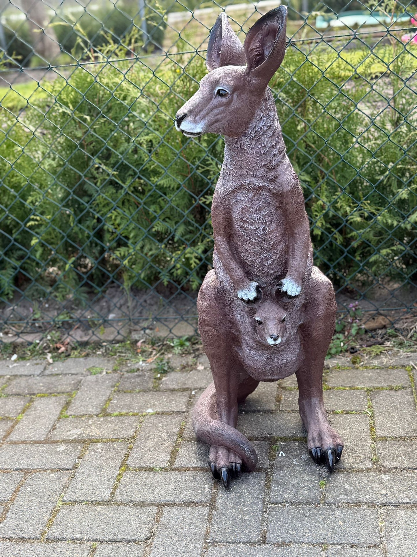Kangoeroe - Wallaby - originele kleur - 90cm hoog - met baby