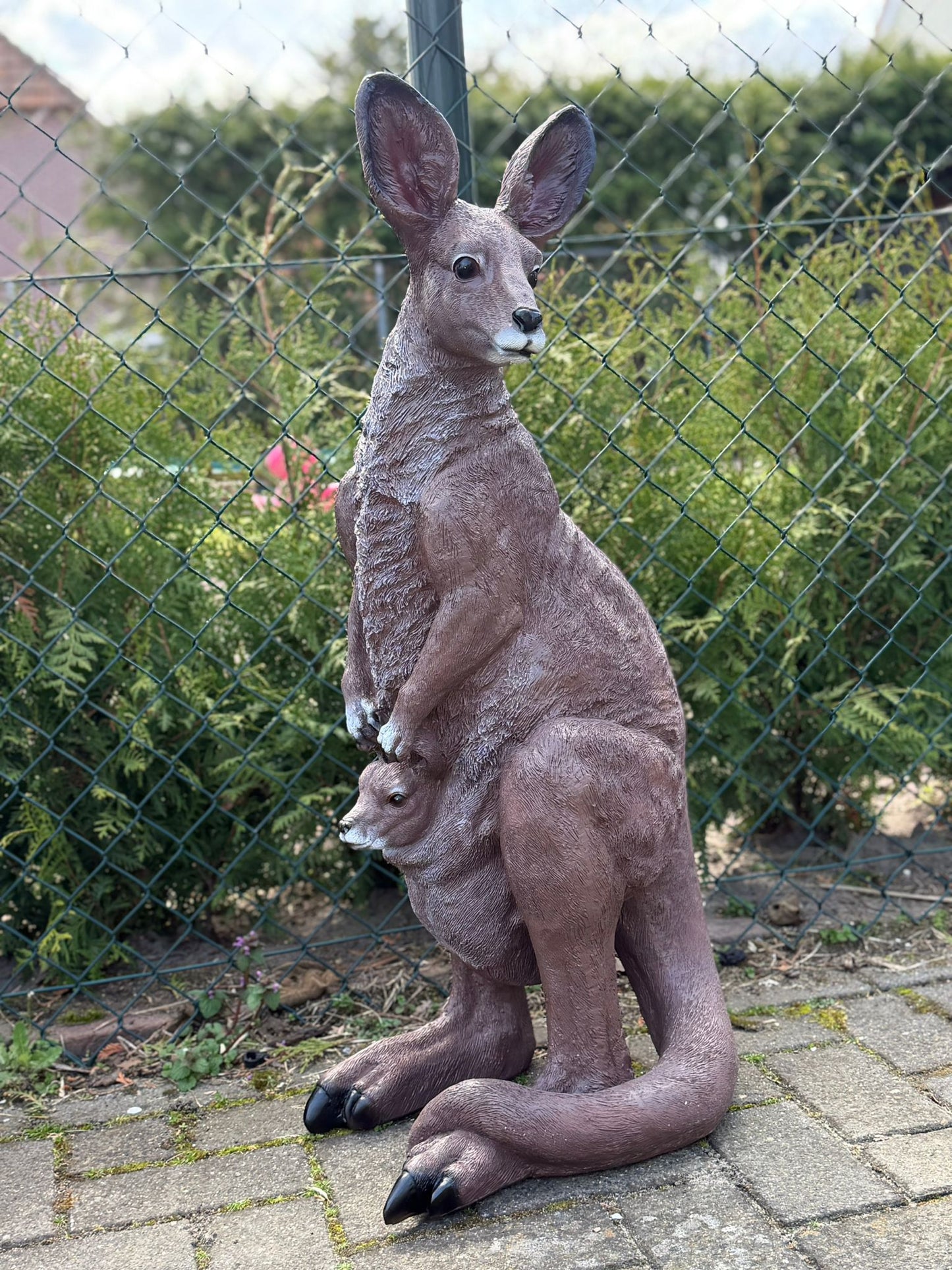 Kangoeroe - Wallaby - originele kleur - 90cm hoog - met baby