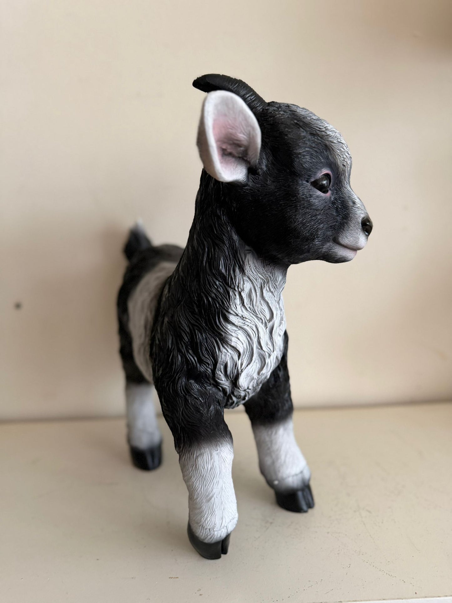 Geitjes in verschillende kleuren (45cm hoog)