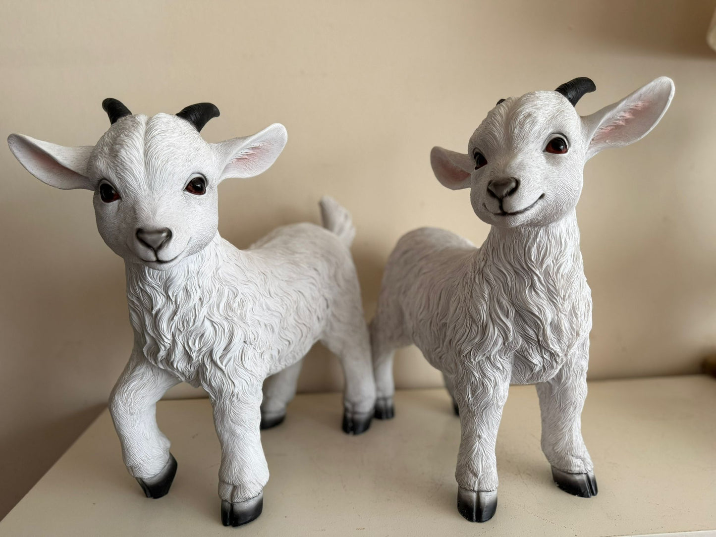 Geitjes in verschillende kleuren (45cm hoog)