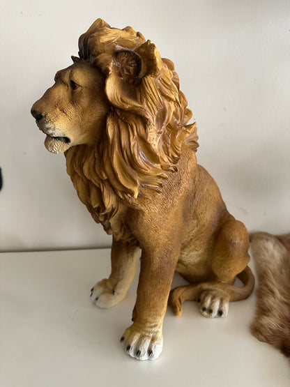 Leeuw - Leeuw zittend - 45cm hoog